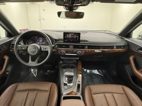 Used 2019 Audi A4 2.0T Premium w/ Convenience Package image 17