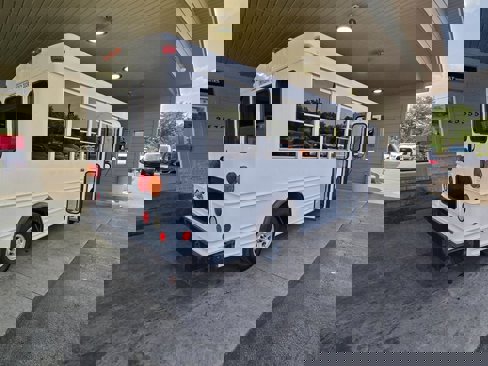 Used 2008 Chevrolet Express 3500 w/ School Bus Package image 2