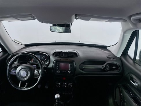 Used 2017 Jeep Renegade Altitude image 21