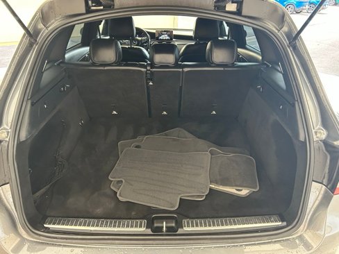 Used 2018 Mercedes-Benz GLC 300 image 8