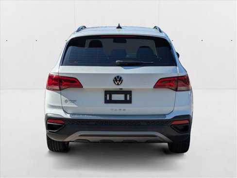 Used 2022 Volkswagen Taos S image 7