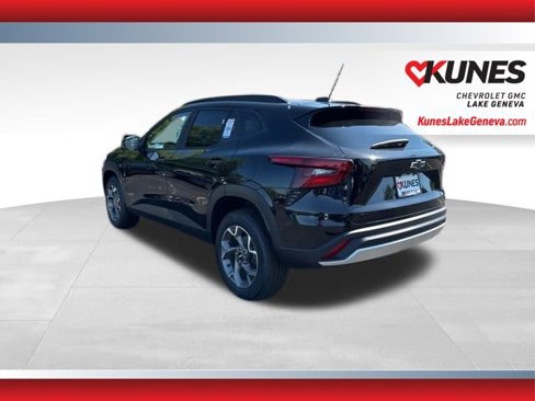 New 2025 Chevrolet Trax LT w/ Driver Confidence Package image 7