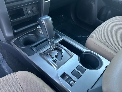 Used 2014 Toyota 4Runner SR5 image 18