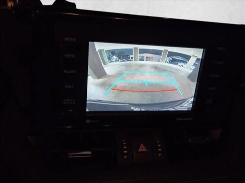 Used 2020 Toyota RAV4 XLE Premium image 15