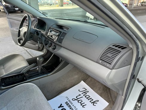 Used 2003 Toyota Camry LE image 19