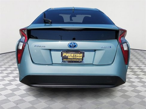 Used 2016 Toyota Prius Three image 6