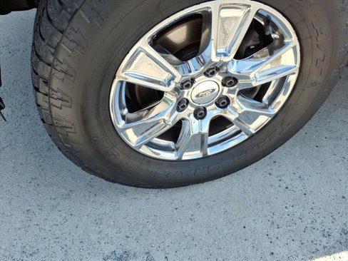 Used 2015 Ford F150 XLT w/ Equipment Group 301A Mid image 9