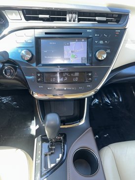 Used 2017 Toyota Avalon XLE image 25