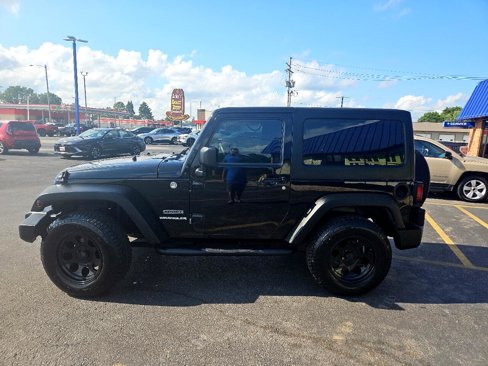 Used 2011 Jeep Wrangler Sport image 2