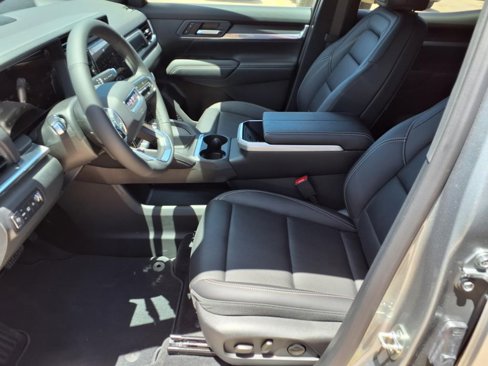 New 2026 GMC Terrain Elevation w/ Elevation Premium Package image 13