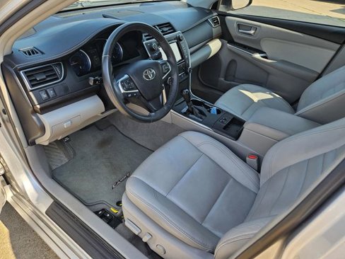 Used 2017 Toyota Camry XLE image 27