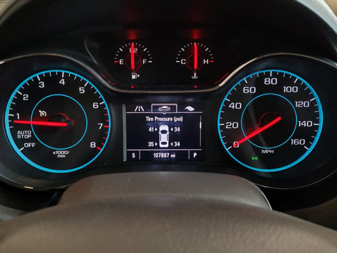 Used 2018 Chevrolet Cruze LT w/ Convenience Package image 23