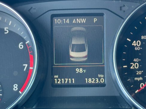 Used 2017 Volkswagen Passat 3.6 SE image 25