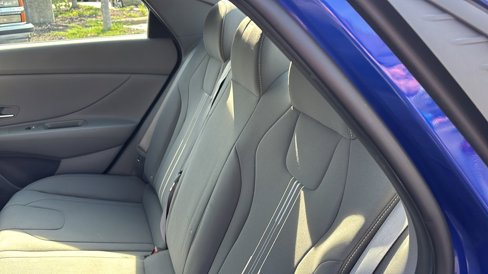 Used 2023 Hyundai Elantra SEL image 30