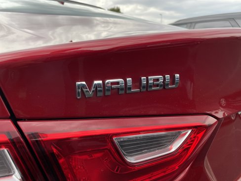 Used 2024 Chevrolet Malibu LT image 28