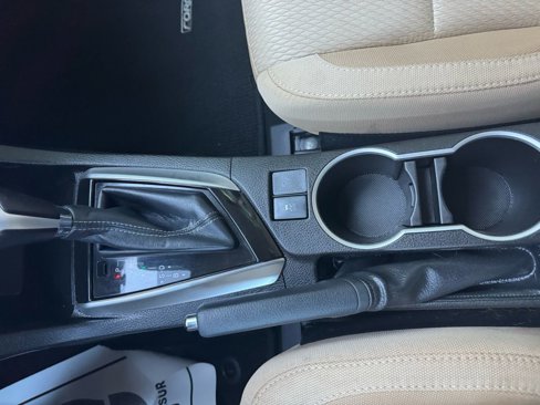 Used 2017 Toyota Corolla L image 36