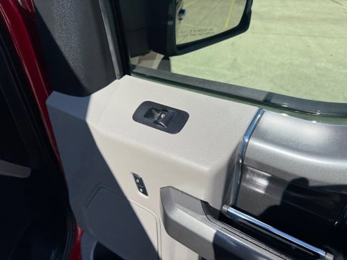 Used 2016 Ford F150 XLT w/ Equipment Group 301A Mid image 26