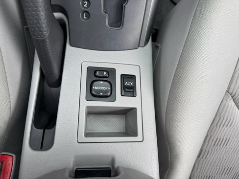 Used 2011 Toyota RAV4 4WD w/ Base L4 Extra Value Pkg image 89