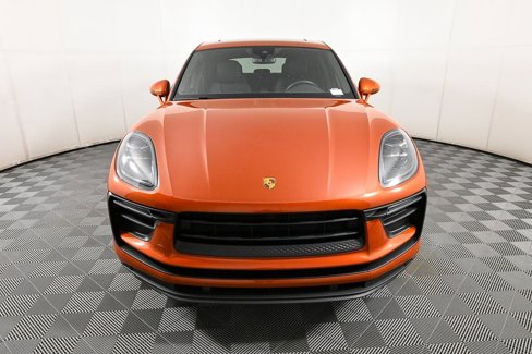 Certified 2022 Porsche Macan image 37