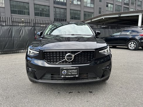 Certified 2023 Volvo XC40 B5 Ultimate w/ Protection Package Premier image 1