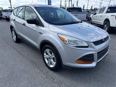 Used 2013 Ford Escape S image 3