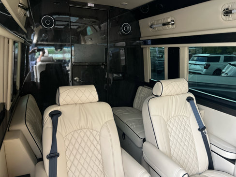 Used 2022 Mercedes-Benz Sprinter 3500 image 13