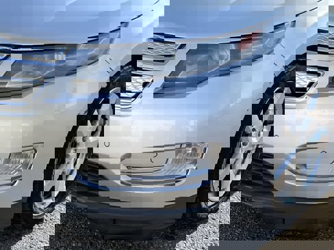 Used 2011 Chevrolet Volt Premium w/ Premium Trim Package image 34