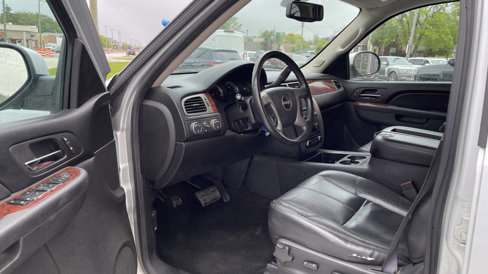 Used 2013 GMC Yukon XL SLT image 11