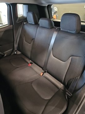 Used 2020 Jeep Renegade Sport w/ Sport Appearance Group image 30