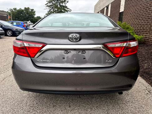 Used 2016 Toyota Camry LE w/ Protection Package (Q2) image 9