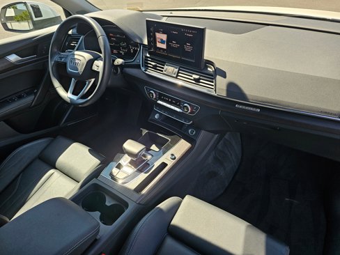 Certified 2024 Audi Q5 2.0T Premium Plus image 16