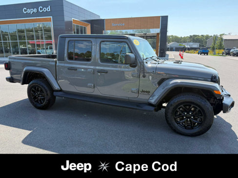 Certified 2022 Jeep Gladiator Sport image 1