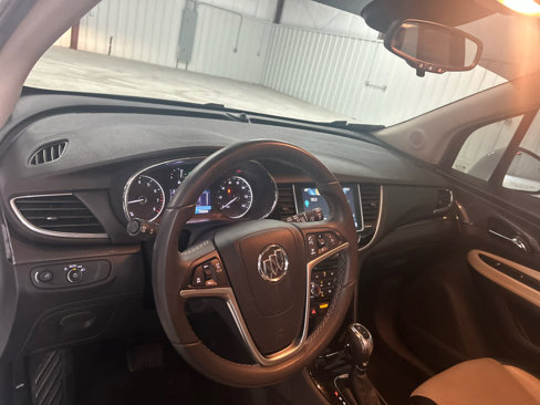 Used 2020 Buick Encore Preferred w/ Safety Package image 19