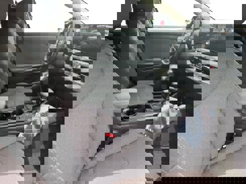 New 2025 Kia K4 LXS image 15