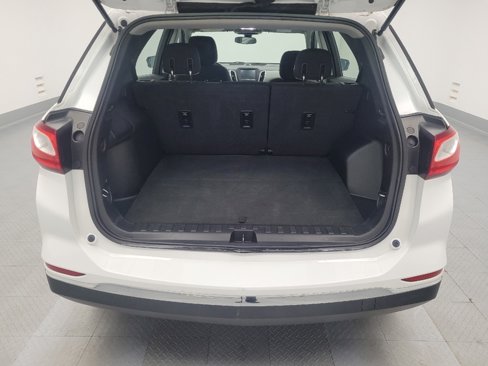 Used 2018 Chevrolet Equinox LS image 29