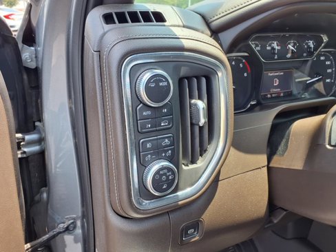 Used 2021 GMC Sierra 1500 SLT image 17