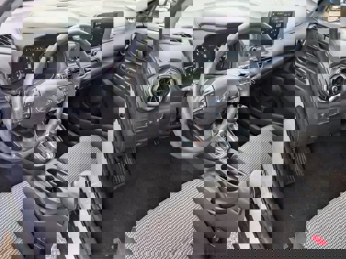 Certified 2023 Hyundai Kona SE image 7