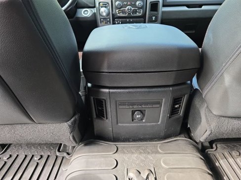 Used 2015 RAM 1500 Sport w/ Ignition Orange Sport Package image 25