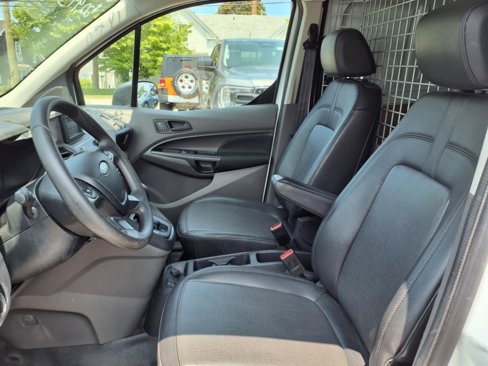 Used 2022 Ford Transit Connect XL image 11