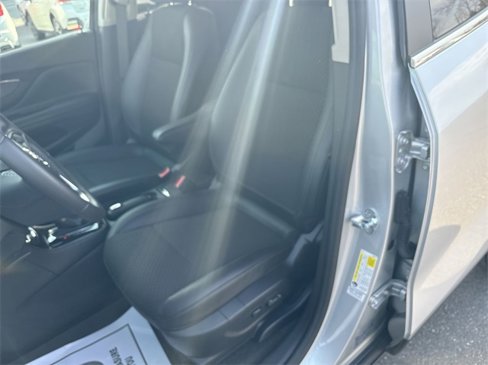 Certified 2022 Buick Encore Preferred image 19