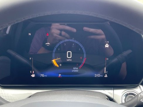 New 2026 Chevrolet Trax LT w/ Driver Confidence Package image 9