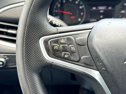 Used 2022 Chevrolet Malibu LS w/ Driver Confidence Package image 26