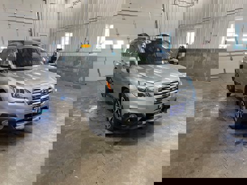 Used 2016 Subaru Outback 3.6R Limited image 7