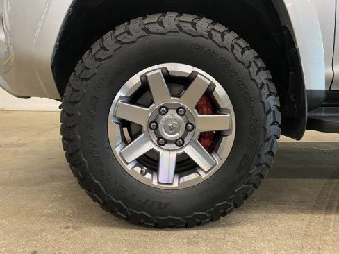 Used 2014 Toyota 4Runner Trail Premium image 34