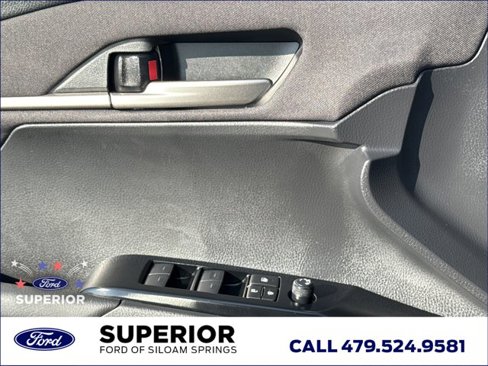 Used 2025 Toyota Camry LE image 15