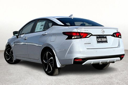 New 2025 Nissan Versa SR w/ Trunk Package image 6