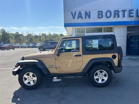 Used 2013 Jeep Wrangler Sport image 2