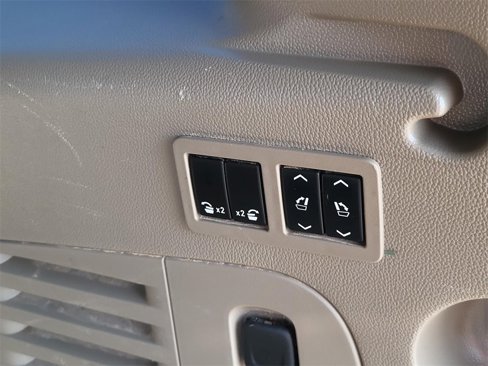 Used 2017 Chevrolet Suburban LT w/ Texas Edition Package image 10