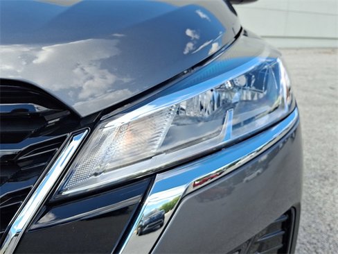 Used 2024 Nissan Kicks S image 13