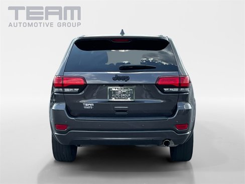 Used 2021 Jeep Grand Cherokee Laredo X image 6